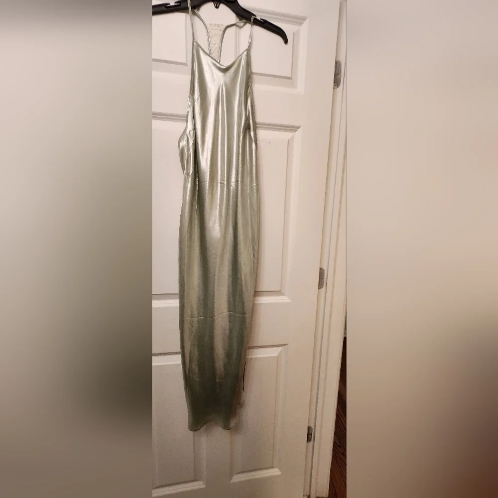 Free People Geen  Lace Back Sunset Shimmer Metallic Satin Midi Slip Dress - Picture 2 of 8